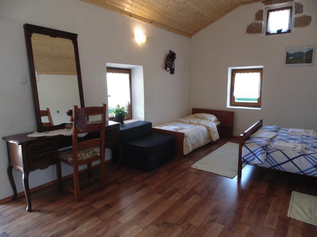 Holiday Home Paklenica Стариград-Паклениця Екстер'єр фото