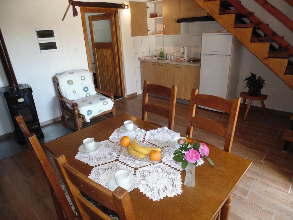 Holiday Home Paklenica Стариград-Паклениця Екстер'єр фото